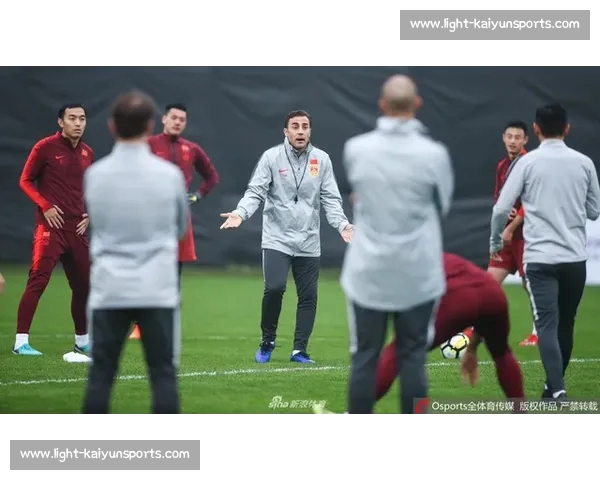 国足选帅困局：百万预算难请大牌，卡纳瓦罗成 “性价比” 选择？