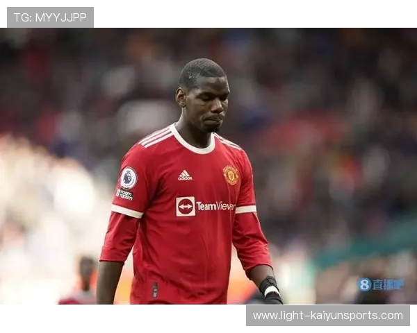 博格巴探访博卡更衣室：红魔旧将温情重聚