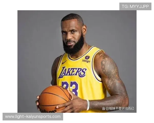 新秀詹姆斯 25 分羞辱 DPOY！阿泰回忆经典对抗：他天生就是国王